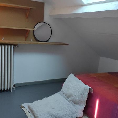 Grande Maison Ancienne Simple Et Spacieuse. 维琪 外观 照片