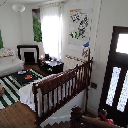 Grande Maison Ancienne Simple Et Spacieuse. 维琪 外观 照片