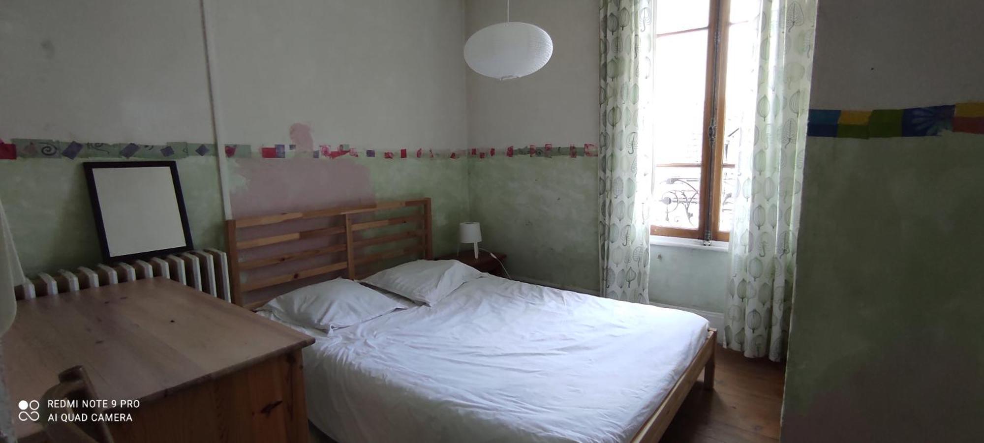 Grande Maison Ancienne Simple Et Spacieuse. 维琪 外观 照片